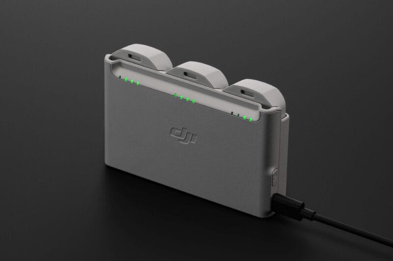 DJI Neo Two-Way Charging Hub - Image 4